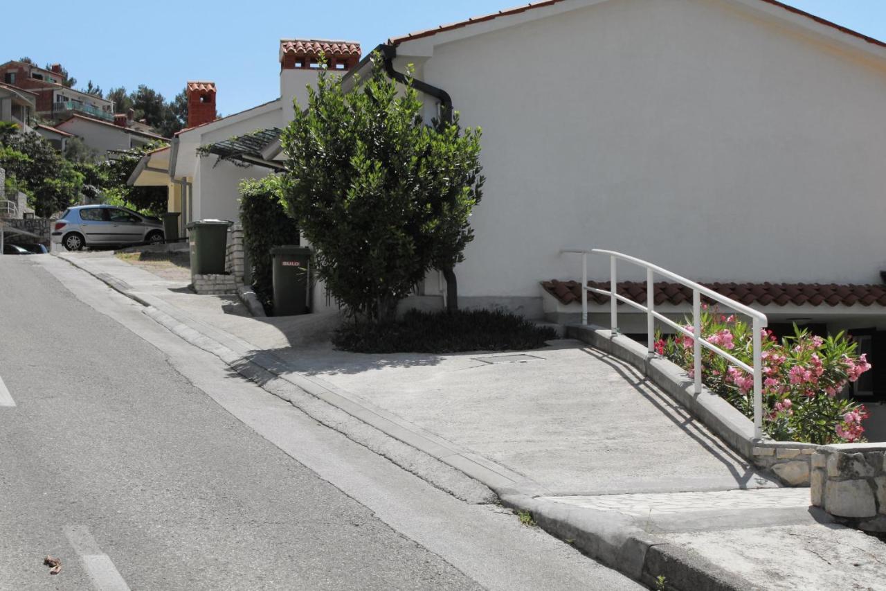 Apartments With A Parking Space Rabac, Labin - 2340 Экстерьер фото