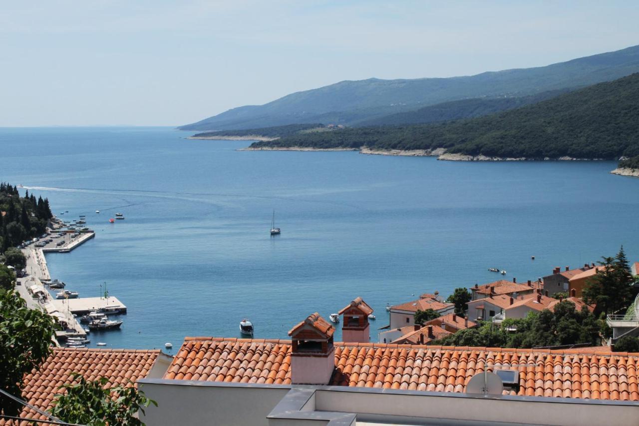 Apartments With A Parking Space Rabac, Labin - 2340 Экстерьер фото